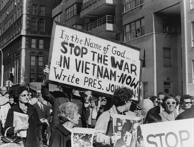 the two main causes of the vietnam war Lillian ball rachel glazer vuth tram the causes of the vietnam war the vietnam war was a war that was fought in vietnam, laos, and cambodia from november 1, 1955 to april 30, 1975 vietnam war there are many different causes that contribute to the purpose for this war. the two main causes of the vietnam war Lillian ball rachel glazer vuth tram the causes of the vietnam war the vietnam war was a war that was fought in vietnam, laos, and cambodia from november 1, 1955 to april 30, 1975 vietnam war there are many different causes that contribute to the purpose for this war.